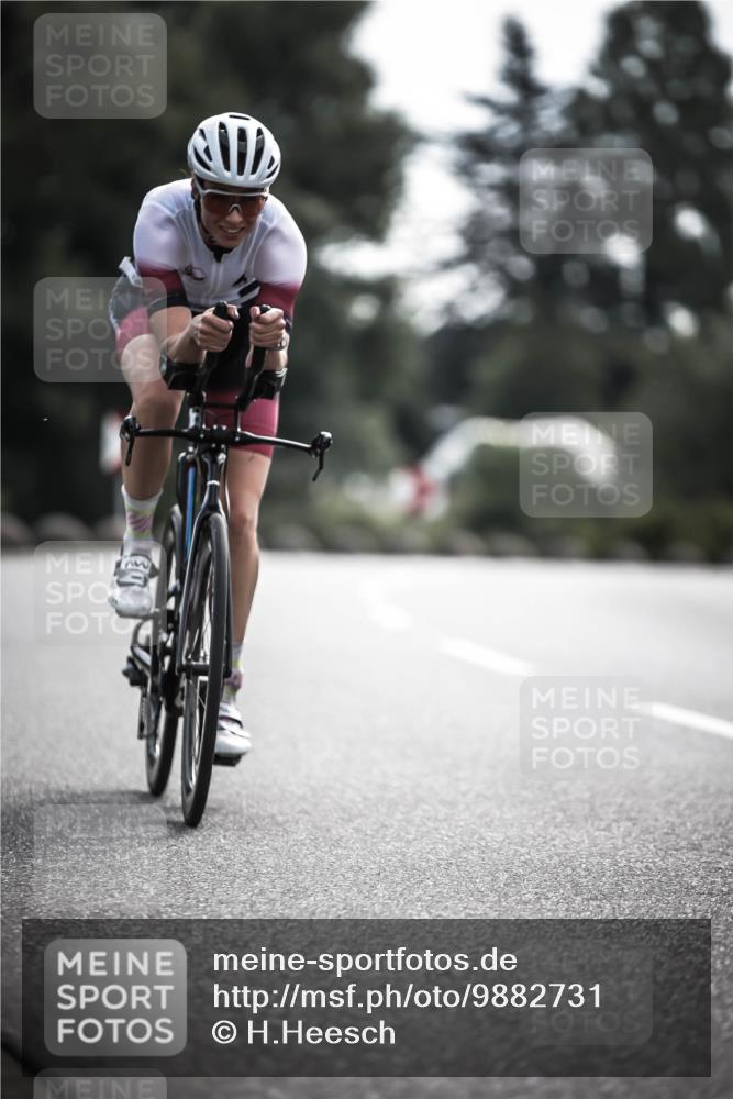 21.06.2026 - 29. Vierlanden-Triathlon H.Heesch http://msf.ph/oto/9882731 21.06.2026 09:17:54 Radfahren 106, 226 meine-sportfotos.de