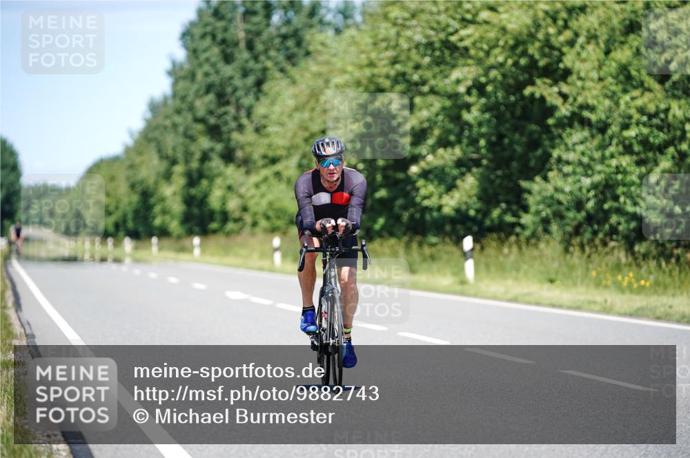 21.06.2026 - Viking Triathlon Michael Burmester http://msf.ph/oto/9882743 21.06.2026 13:43:40 Radfahren  meine-sportfotos.de