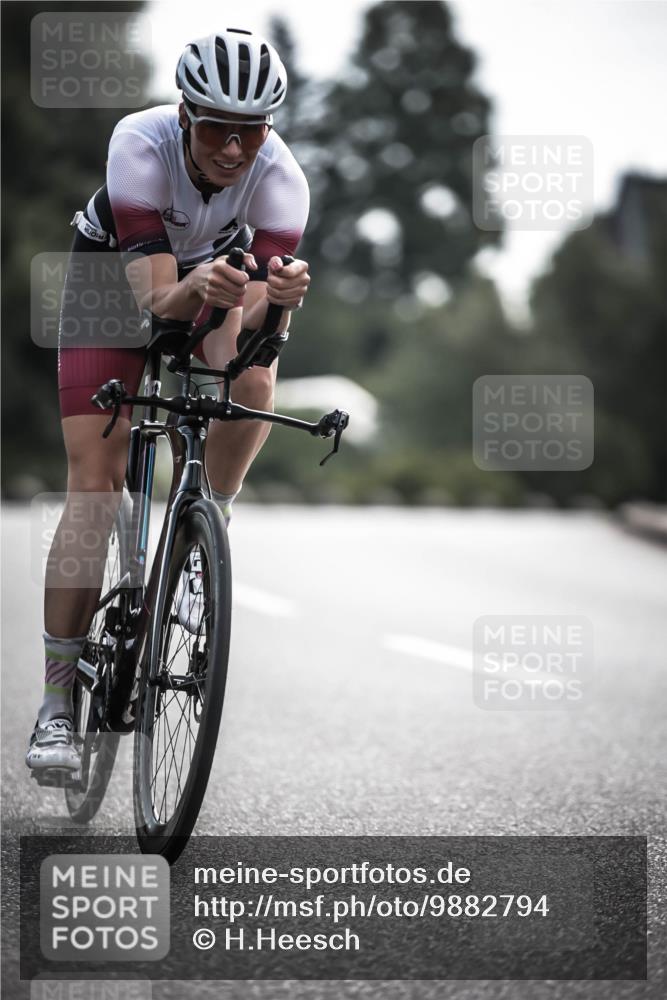 21.06.2026 - 29. Vierlanden-Triathlon H.Heesch http://msf.ph/oto/9882794 21.06.2026 09:17:54 Radfahren 106, 226 meine-sportfotos.de