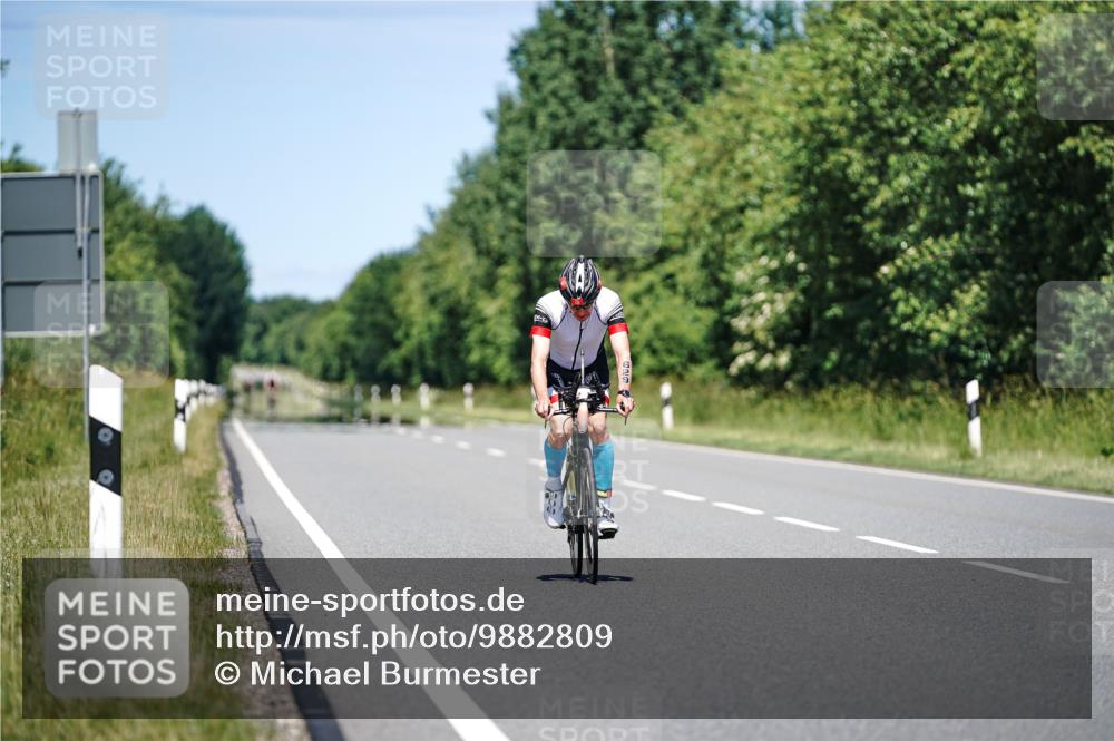 21.06.2026 - Viking Triathlon Michael Burmester http://msf.ph/oto/9882809 21.06.2026 13:44:48 Radfahren  meine-sportfotos.de