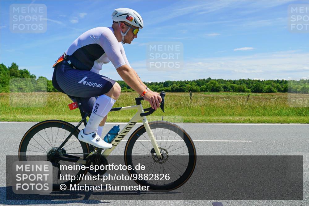 21.06.2026 - Viking Triathlon Michael Burmester http://msf.ph/oto/9882826 21.06.2026 13:25:09 Radfahren 247, 314, 646 meine-sportfotos.de