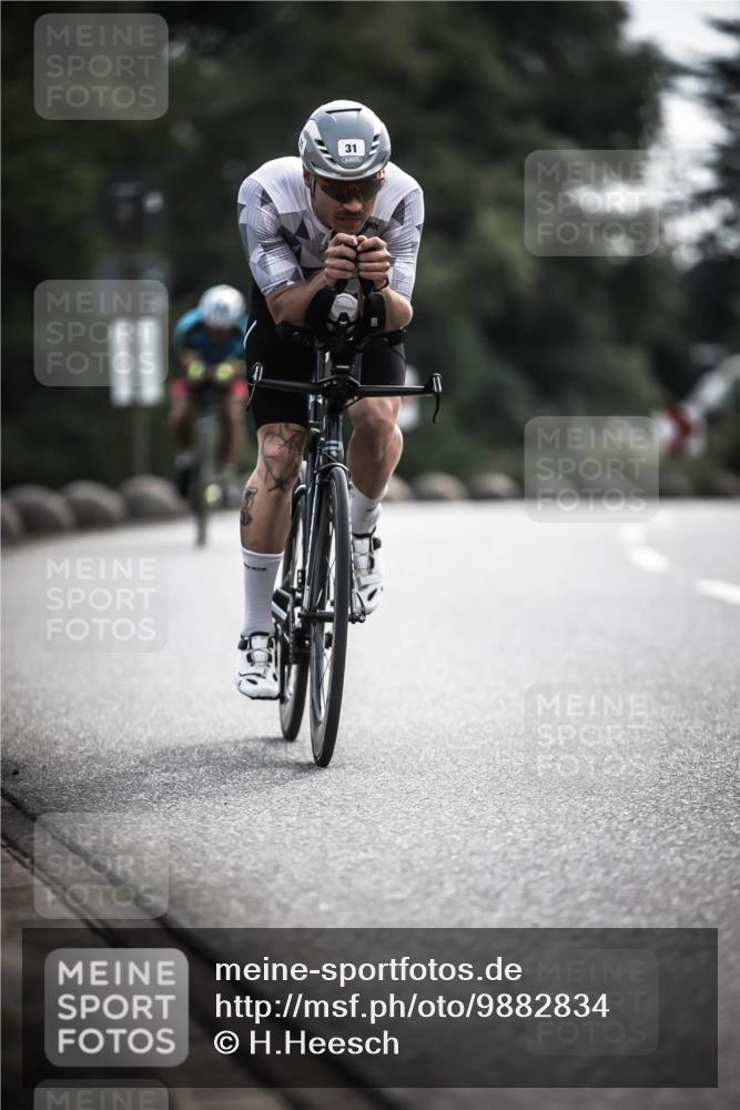 21.06.2026 - 29. Vierlanden-Triathlon H.Heesch http://msf.ph/oto/9882834 21.06.2026 09:18:07 Radfahren 31, 211, 284 meine-sportfotos.de