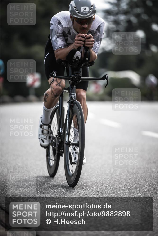 21.06.2026 - 29. Vierlanden-Triathlon H.Heesch http://msf.ph/oto/9882898 21.06.2026 09:18:08 Radfahren 31, 211, 284 meine-sportfotos.de