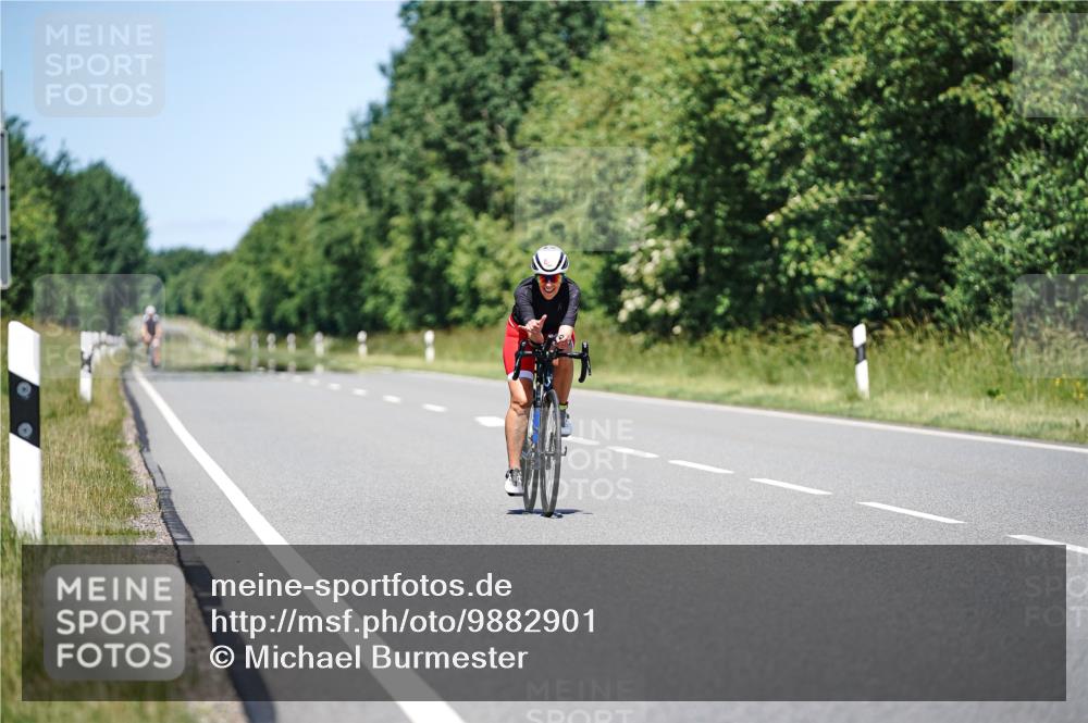 21.06.2026 - Viking Triathlon Michael Burmester http://msf.ph/oto/9882901 21.06.2026 13:45:57 Radfahren 190 meine-sportfotos.de