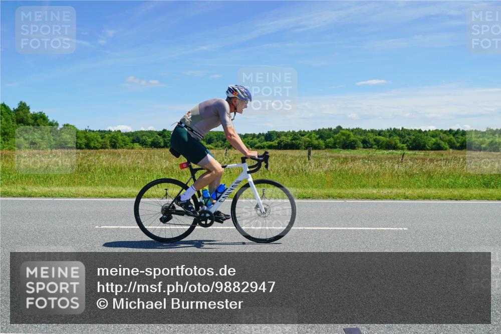 21.06.2026 - Viking Triathlon Michael Burmester http://msf.ph/oto/9882947 21.06.2026 13:27:38 Radfahren 60, 515 meine-sportfotos.de