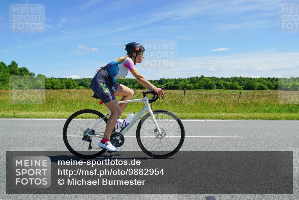 21.06.2026 - Viking Triathlon Michael Burmester http://msf.ph/oto/9882954 21.06.2026 13:27:59 Radfahren  meine-sportfotos.de