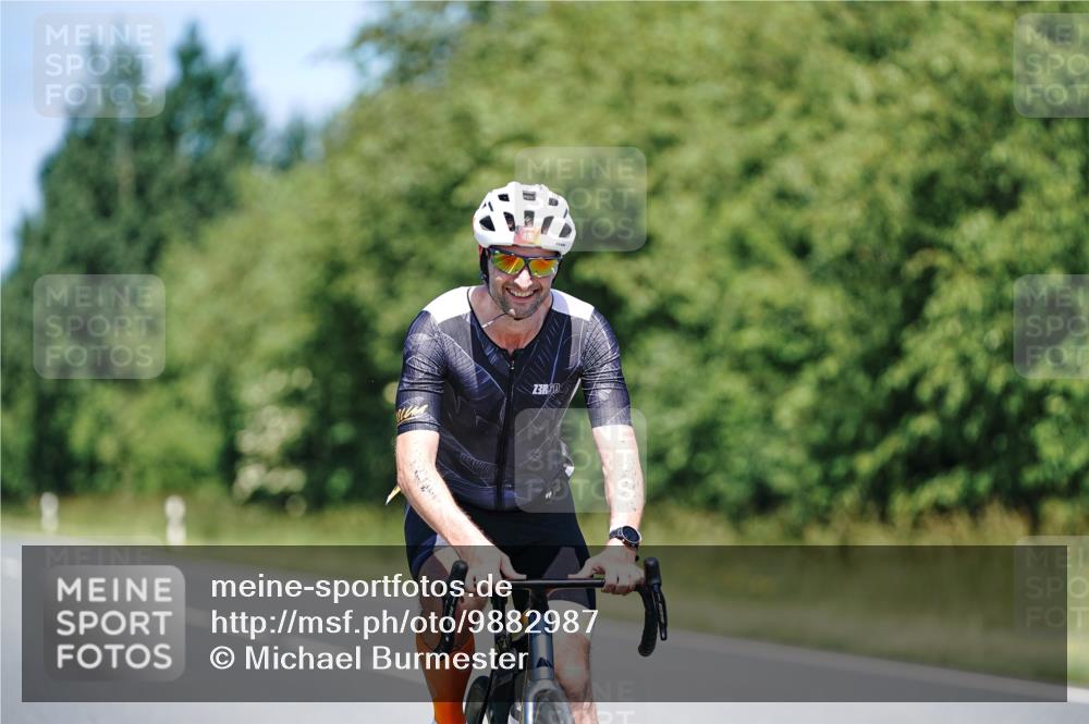 21.06.2026 - Viking Triathlon Michael Burmester http://msf.ph/oto/9882987 21.06.2026 13:46:15 Radfahren 401 meine-sportfotos.de