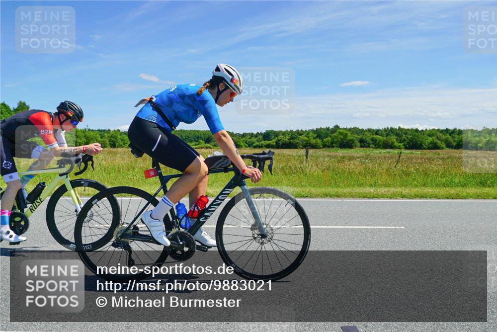 21.06.2026 - Viking Triathlon Michael Burmester http://msf.ph/oto/9883021 21.06.2026 13:29:12 Radfahren 431 meine-sportfotos.de