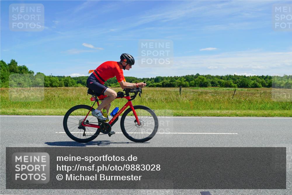 21.06.2026 - Viking Triathlon Michael Burmester http://msf.ph/oto/9883028 21.06.2026 13:29:16 Radfahren 431 meine-sportfotos.de
