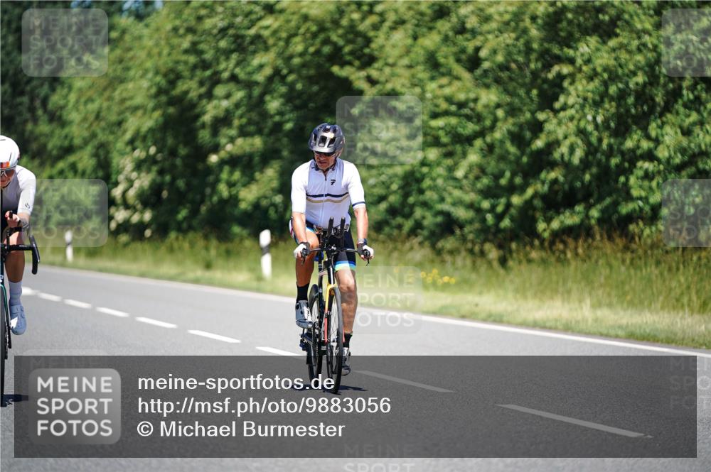 21.06.2026 - Viking Triathlon Michael Burmester http://msf.ph/oto/9883056 21.06.2026 13:47:41 Radfahren 275 meine-sportfotos.de