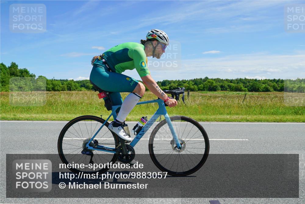 21.06.2026 - Viking Triathlon Michael Burmester http://msf.ph/oto/9883057 21.06.2026 13:30:25 Radfahren 138, 174, 512 meine-sportfotos.de