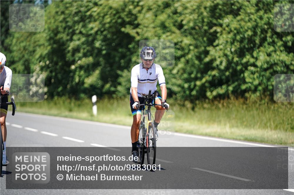 21.06.2026 - Viking Triathlon Michael Burmester http://msf.ph/oto/9883061 21.06.2026 13:47:42 Radfahren 275 meine-sportfotos.de