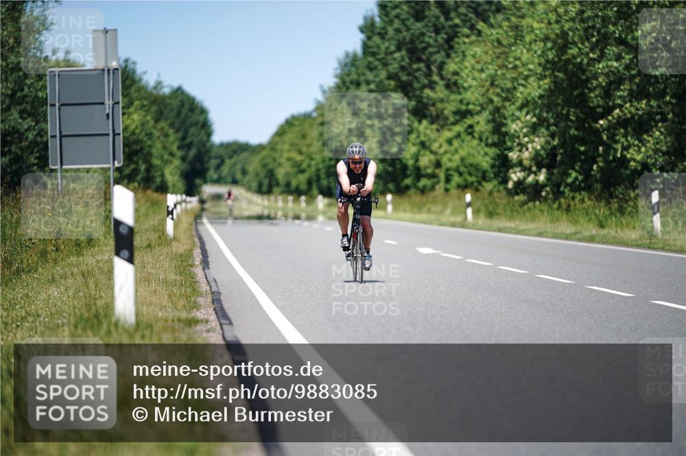 21.06.2026 - Viking Triathlon Michael Burmester http://msf.ph/oto/9883085 21.06.2026 13:55:11 Radfahren  meine-sportfotos.de