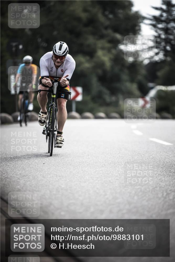 21.06.2026 - 29. Vierlanden-Triathlon H.Heesch http://msf.ph/oto/9883101 21.06.2026 09:18:13 Radfahren 211, 284, 291 meine-sportfotos.de