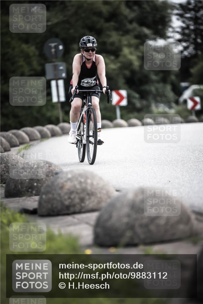 21.06.2026 - 29. Vierlanden-Triathlon H.Heesch http://msf.ph/oto/9883112 21.06.2026 10:35:04 Radfahren 47, 157, 187, 320, 334, 525 meine-sportfotos.de