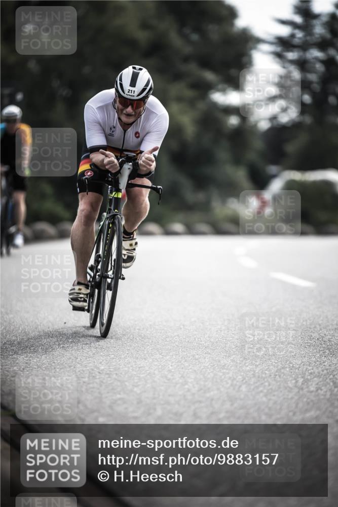 21.06.2026 - 29. Vierlanden-Triathlon H.Heesch http://msf.ph/oto/9883157 21.06.2026 09:18:14 Radfahren 211, 291 meine-sportfotos.de