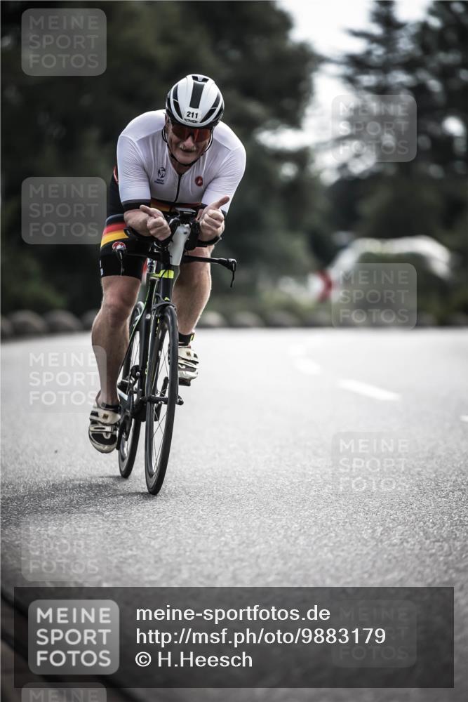 21.06.2026 - 29. Vierlanden-Triathlon H.Heesch http://msf.ph/oto/9883179 21.06.2026 09:18:14 Radfahren 211, 291 meine-sportfotos.de