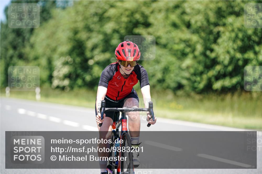 21.06.2026 - Viking Triathlon Michael Burmester http://msf.ph/oto/9883201 21.06.2026 13:59:21 Radfahren  meine-sportfotos.de