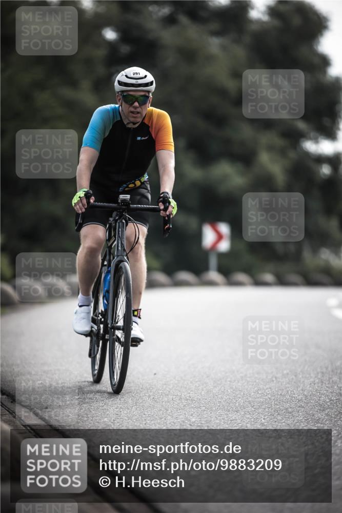 21.06.2026 - 29. Vierlanden-Triathlon H.Heesch http://msf.ph/oto/9883209 21.06.2026 09:18:16 Radfahren 103, 211, 291 meine-sportfotos.de