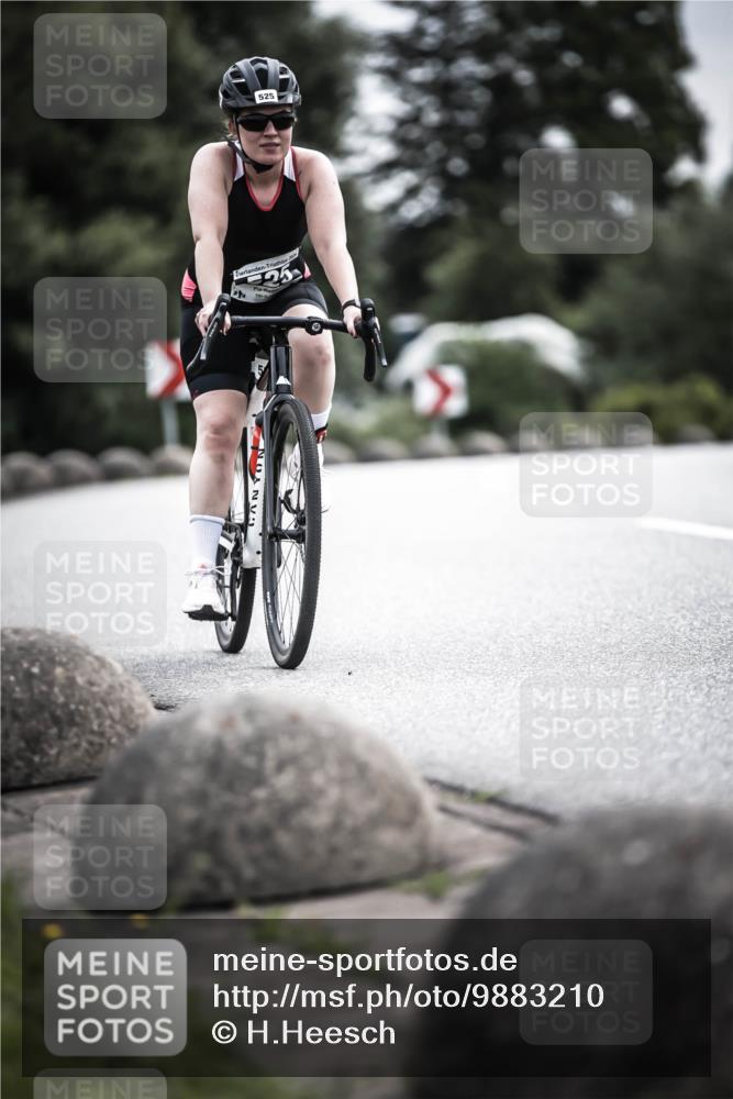 21.06.2026 - 29. Vierlanden-Triathlon H.Heesch http://msf.ph/oto/9883210 21.06.2026 10:35:04 Radfahren 47, 157, 187, 320, 334, 525 meine-sportfotos.de