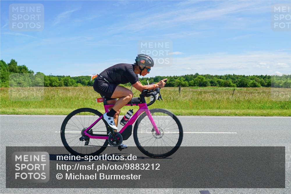 21.06.2026 - Viking Triathlon Michael Burmester http://msf.ph/oto/9883212 21.06.2026 13:36:41 Radfahren 564 meine-sportfotos.de