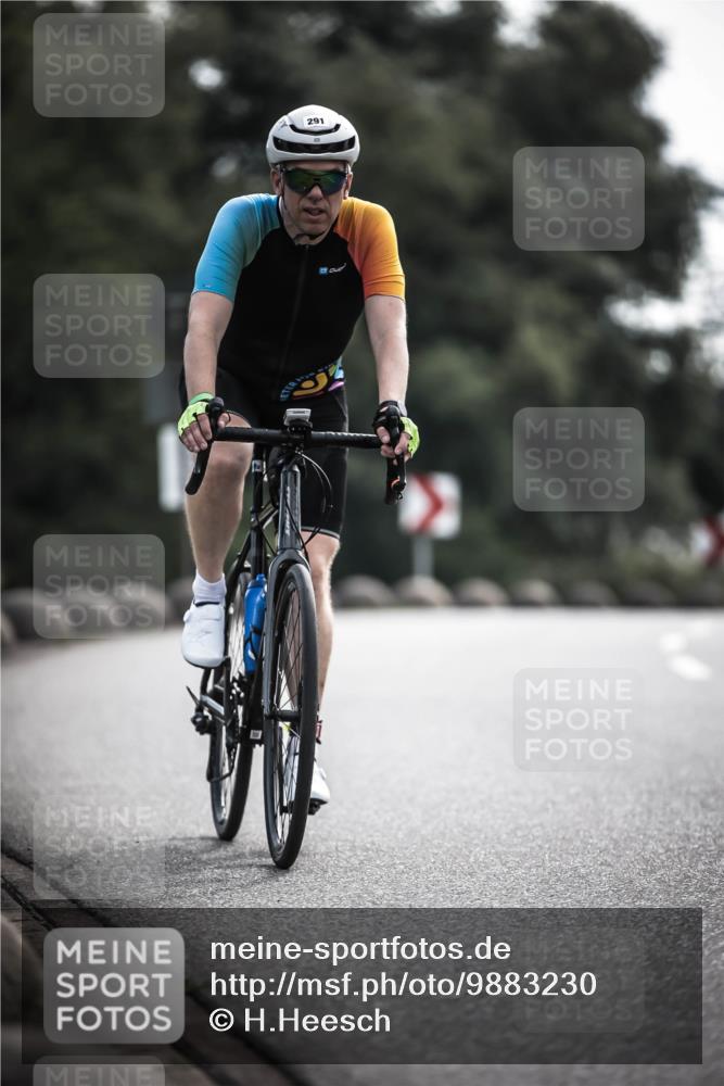 21.06.2026 - 29. Vierlanden-Triathlon H.Heesch http://msf.ph/oto/9883230 21.06.2026 09:18:16 Radfahren 103, 211, 291 meine-sportfotos.de