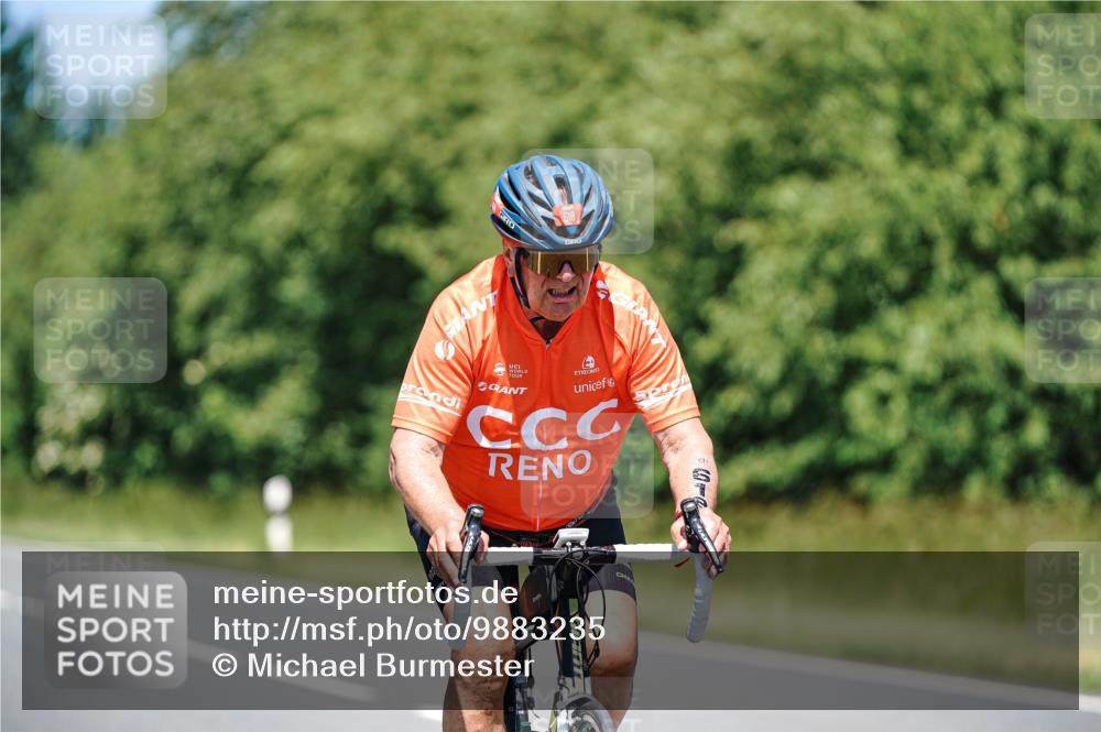 21.06.2026 - Viking Triathlon Michael Burmester http://msf.ph/oto/9883235 21.06.2026 13:59:25 Radfahren  meine-sportfotos.de