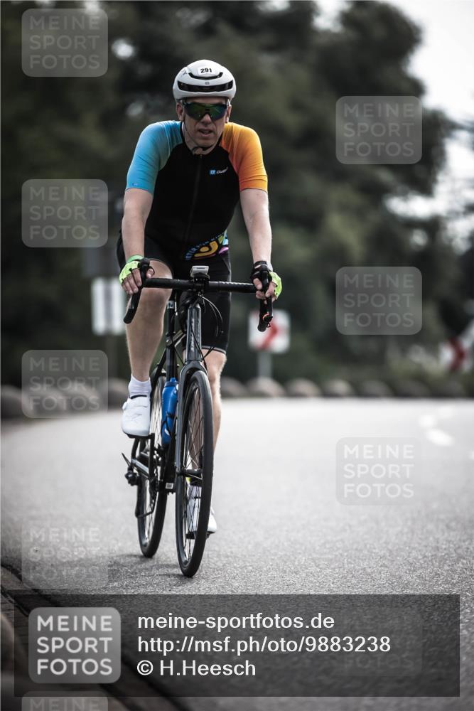 21.06.2026 - 29. Vierlanden-Triathlon H.Heesch http://msf.ph/oto/9883238 21.06.2026 09:18:16 Radfahren 103, 211, 291 meine-sportfotos.de