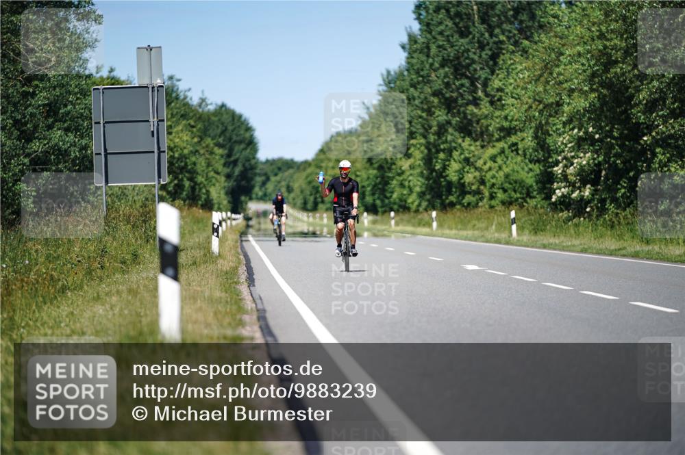 21.06.2026 - Viking Triathlon Michael Burmester http://msf.ph/oto/9883239 21.06.2026 14:01:10 Radfahren  meine-sportfotos.de
