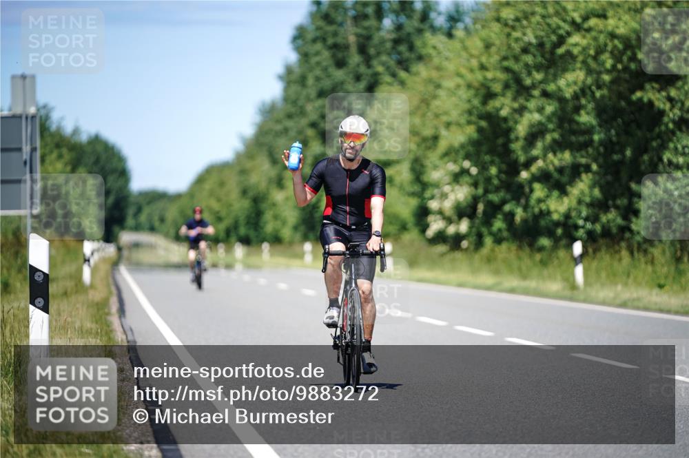 21.06.2026 - Viking Triathlon Michael Burmester http://msf.ph/oto/9883272 21.06.2026 14:01:15 Radfahren  meine-sportfotos.de