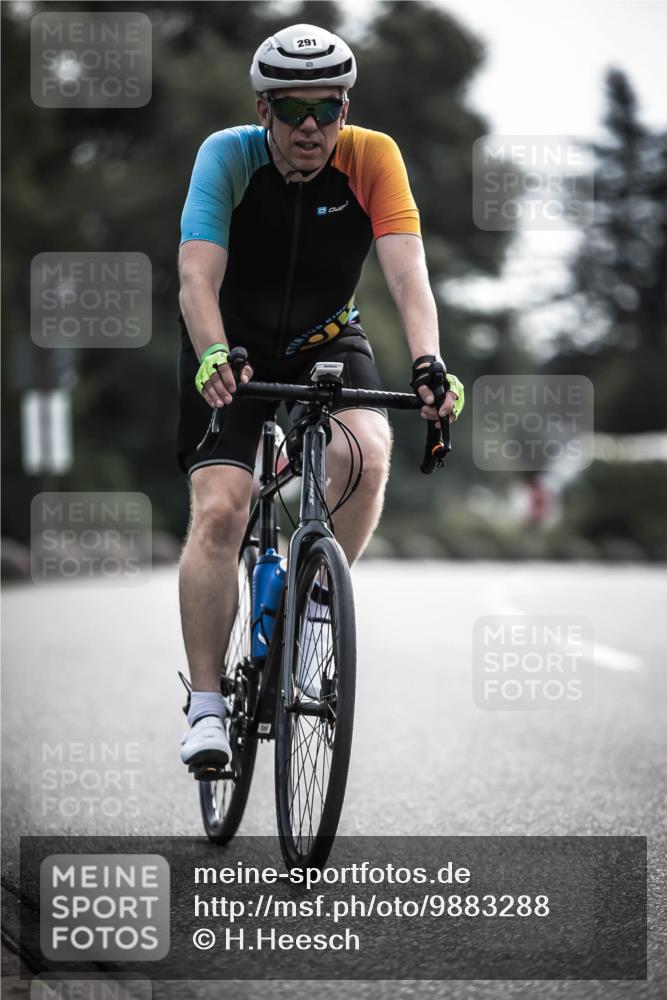 21.06.2026 - 29. Vierlanden-Triathlon H.Heesch http://msf.ph/oto/9883288 21.06.2026 09:18:16 Radfahren 103, 211, 291 meine-sportfotos.de