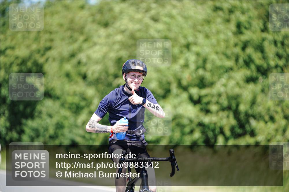 21.06.2026 - Viking Triathlon Michael Burmester http://msf.ph/oto/9883342 21.06.2026 14:01:25 Radfahren  meine-sportfotos.de