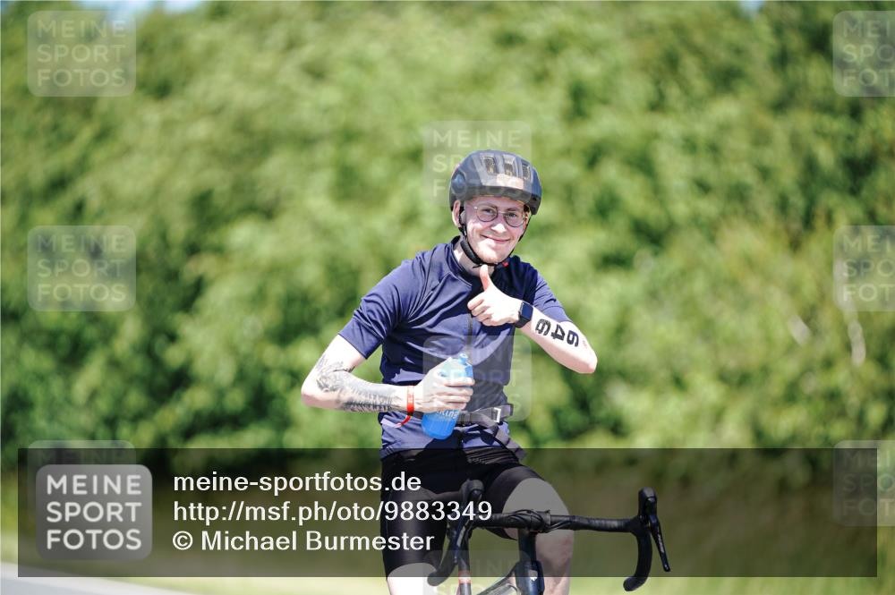 21.06.2026 - Viking Triathlon Michael Burmester http://msf.ph/oto/9883349 21.06.2026 14:01:25 Radfahren  meine-sportfotos.de