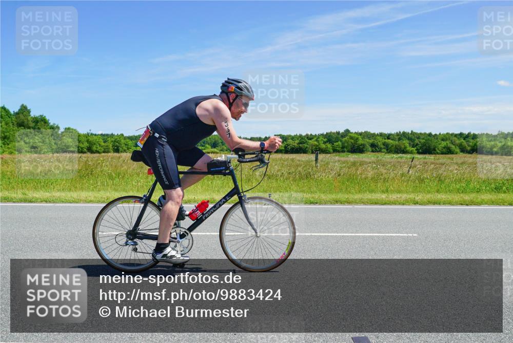21.06.2026 - Viking Triathlon Michael Burmester http://msf.ph/oto/9883424 21.06.2026 13:55:15 Radfahren  meine-sportfotos.de