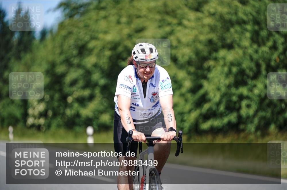 21.06.2026 - Viking Triathlon Michael Burmester http://msf.ph/oto/9883439 21.06.2026 14:19:53 Radfahren 39 meine-sportfotos.de