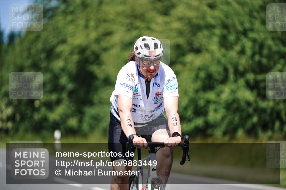 21.06.2026 - Viking Triathlon Michael Burmester http://msf.ph/oto/9883449 21.06.2026 14:19:53 Radfahren 39 meine-sportfotos.de