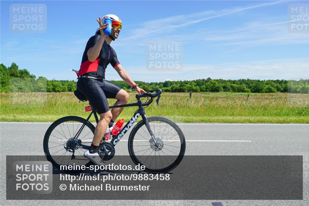 21.06.2026 - Viking Triathlon Michael Burmester http://msf.ph/oto/9883458 21.06.2026 14:01:17 Radfahren  meine-sportfotos.de