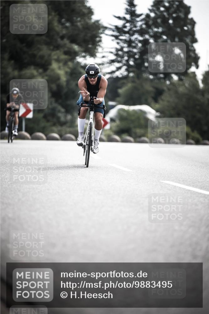 21.06.2026 - 29. Vierlanden-Triathlon H.Heesch http://msf.ph/oto/9883495 21.06.2026 09:18:41 Radfahren 63, 76, 196, 197, 293 meine-sportfotos.de