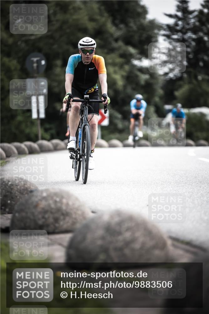 21.06.2026 - 29. Vierlanden-Triathlon H.Heesch http://msf.ph/oto/9883506 21.06.2026 10:35:28 Radfahren 43, 108, 109, 112, 291, 347, 490 meine-sportfotos.de
