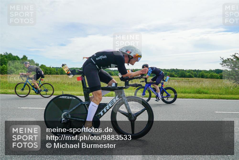 21.06.2026 - Viking Triathlon Michael Burmester http://msf.ph/oto/9883533 21.06.2026 11:05:19 Radfahren 2, 21, 44, 63, 95, 162, 166, 167, 266, 333, 517, 578, 655 meine-sportfotos.de