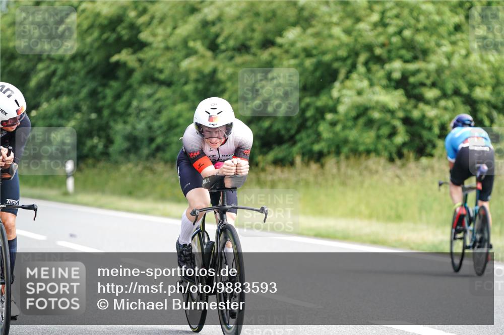 21.06.2026 - Viking Triathlon Michael Burmester http://msf.ph/oto/9883593 21.06.2026 11:03:49 Radfahren 1, 4, 58, 86, 165, 197, 202, 211, 227, 301, 387, 411, 460, 484, 553, 559, 567, 649 meine-sportfotos.de