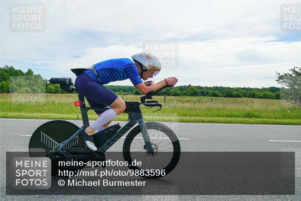 21.06.2026 - Viking Triathlon Michael Burmester http://msf.ph/oto/9883596 21.06.2026 11:06:01 Radfahren 19, 25, 34, 34, 72, 80, 94, 125, 150, 150, 152, 152, 259, 286, 342, 547, 575 meine-sportfotos.de
