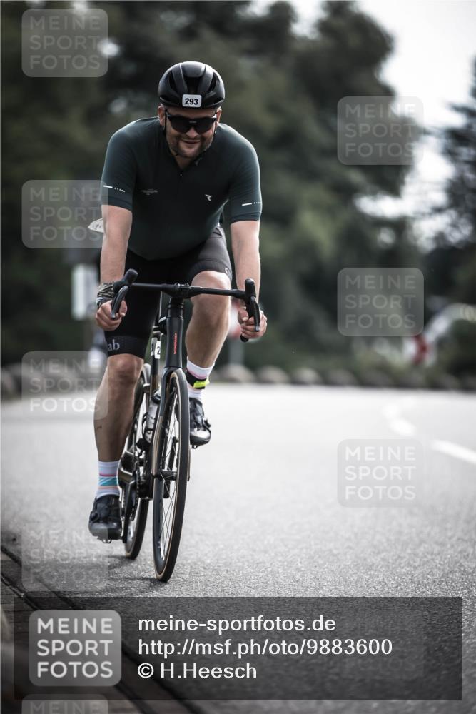 21.06.2026 - 29. Vierlanden-Triathlon H.Heesch http://msf.ph/oto/9883600 21.06.2026 09:18:42 Radfahren 63, 76, 196, 197, 293 meine-sportfotos.de