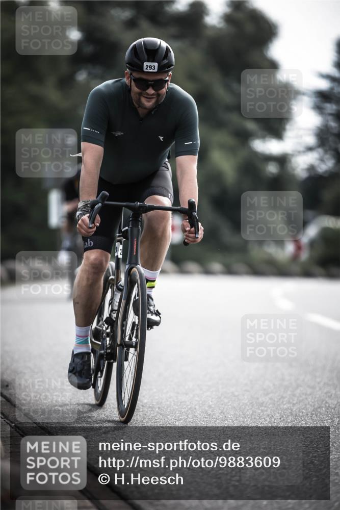 21.06.2026 - 29. Vierlanden-Triathlon H.Heesch http://msf.ph/oto/9883609 21.06.2026 09:18:42 Radfahren 63, 76, 196, 197, 293 meine-sportfotos.de