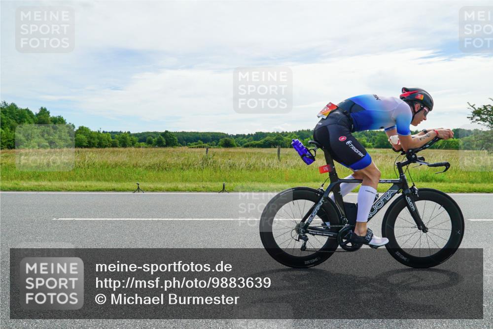 21.06.2026 - Viking Triathlon Michael Burmester http://msf.ph/oto/9883639 21.06.2026 11:08:39 Radfahren 143, 176, 234, 234, 279, 330, 441, 496 meine-sportfotos.de
