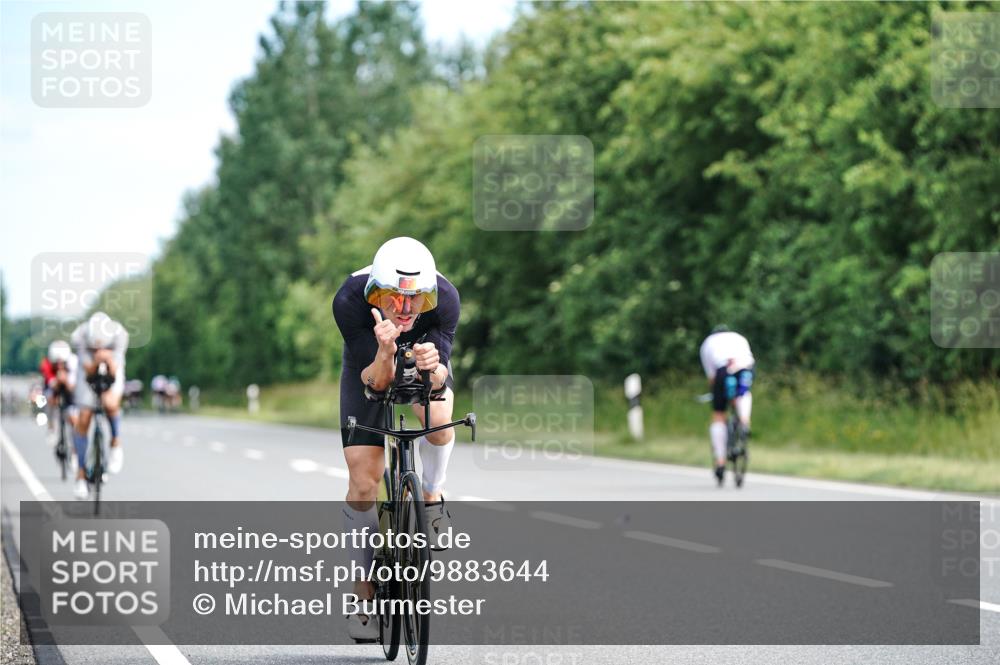 21.06.2026 - Viking Triathlon Michael Burmester http://msf.ph/oto/9883644 21.06.2026 11:05:18 Radfahren 2, 21, 44, 63, 95, 162, 166, 167, 266, 333, 517, 578, 655 meine-sportfotos.de