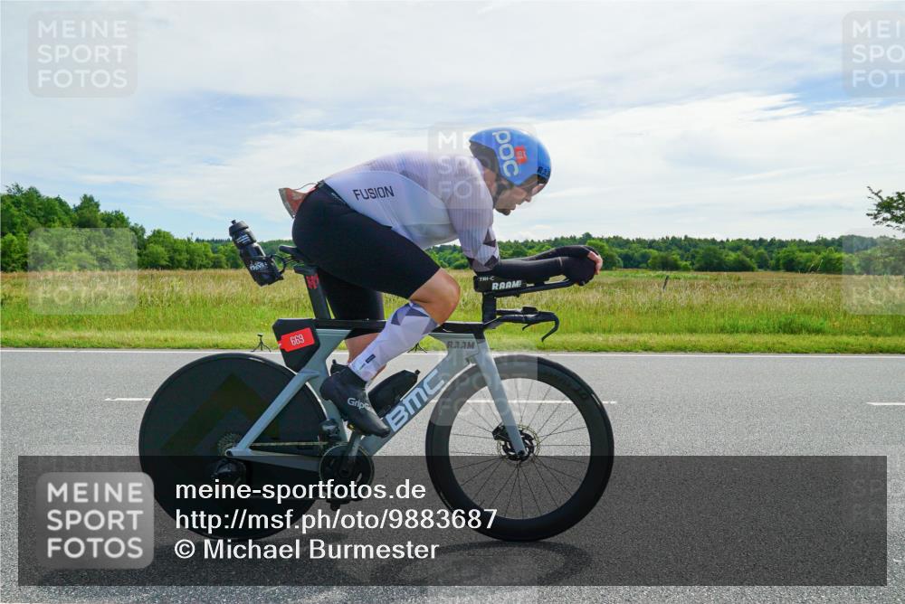 21.06.2026 - Viking Triathlon Michael Burmester http://msf.ph/oto/9883687 21.06.2026 11:09:37 Radfahren 33, 119, 177, 312, 312, 426, 565, 669 meine-sportfotos.de