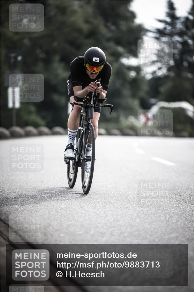 21.06.2026 - 29. Vierlanden-Triathlon H.Heesch http://msf.ph/oto/9883713 21.06.2026 09:18:44 Radfahren 27, 63, 76, 293 meine-sportfotos.de