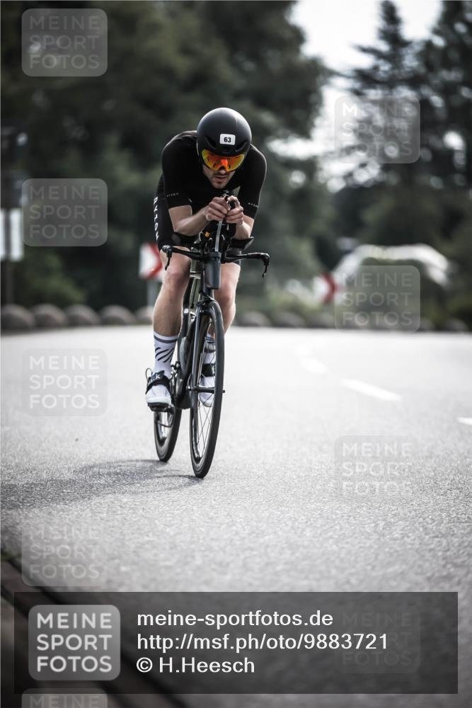 21.06.2026 - 29. Vierlanden-Triathlon H.Heesch http://msf.ph/oto/9883721 21.06.2026 09:18:44 Radfahren 27, 63, 76, 293 meine-sportfotos.de