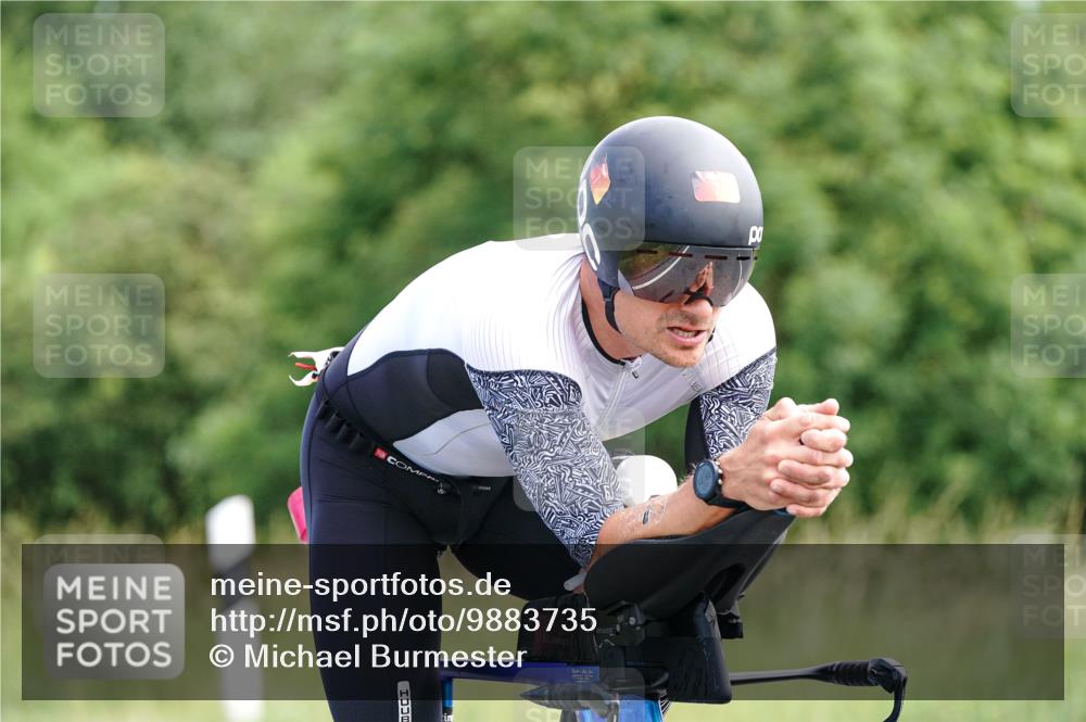 21.06.2026 - Viking Triathlon Michael Burmester http://msf.ph/oto/9883735 21.06.2026 11:05:50 Radfahren 7, 19, 25, 34, 34, 41, 72, 80, 94, 125, 150, 152, 152, 243, 259, 286, 340, 342, 438, 547, 575, 668 meine-sportfotos.de